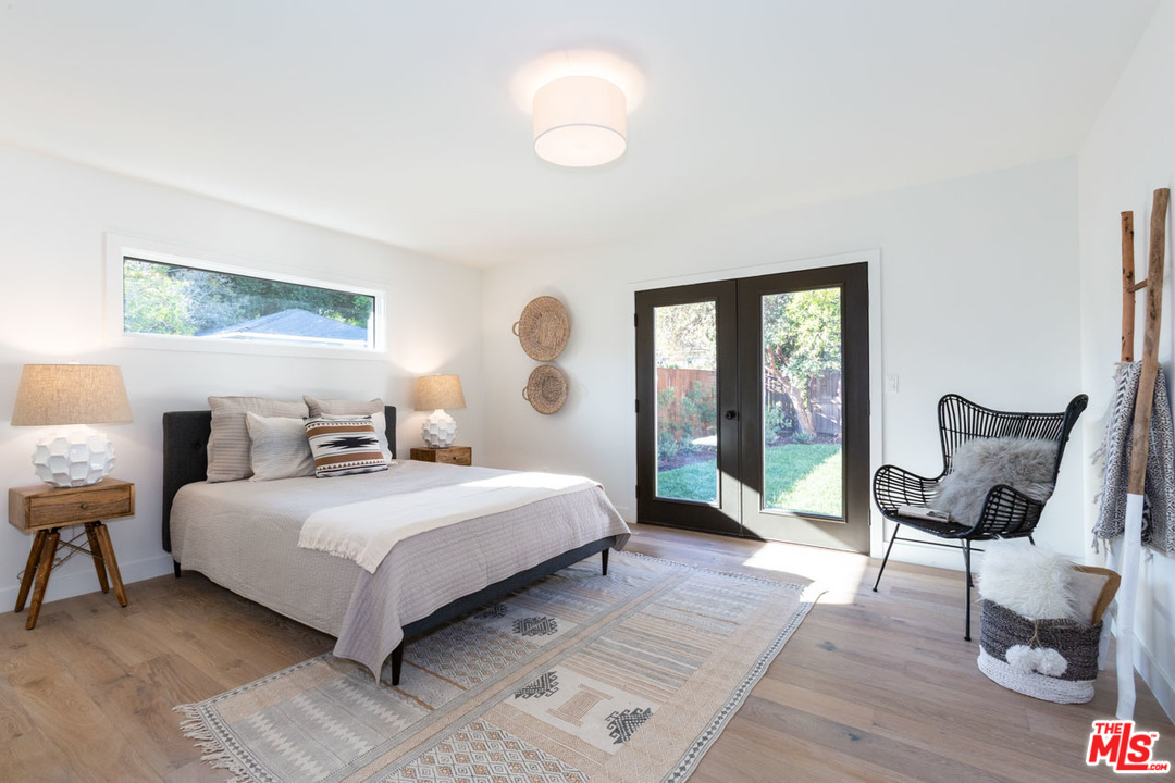 2465 Queensberry Road Pasadena, CA 91104 - Photo 19 of 39 Gallery Image 19