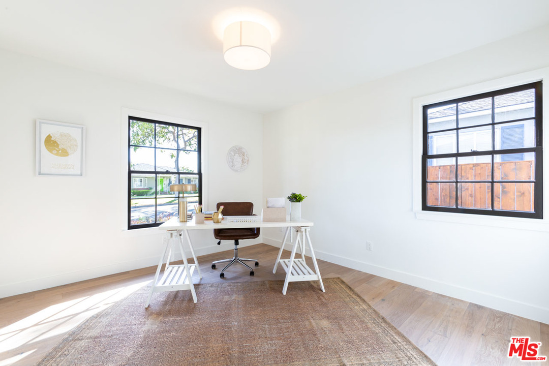 2465 Queensberry Road Pasadena, CA 91104 - Photo 28 of 39 Gallery Image 28