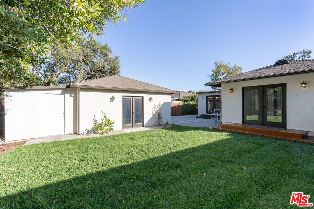 2465 Queensberry Road Pasadena, CA 91104 - Photo 38 of 39 Gallery Image 38