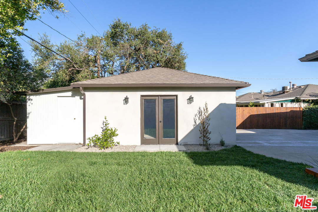 2465 Queensberry Road Pasadena, CA 91104 - Photo 39 of 39 Gallery Image 39