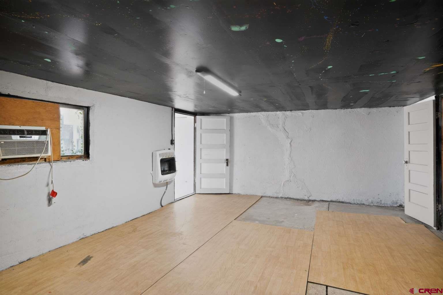 501 East 2nd Street Cortez, CO 81321 - Photo 4 of 30 a view of an empty room