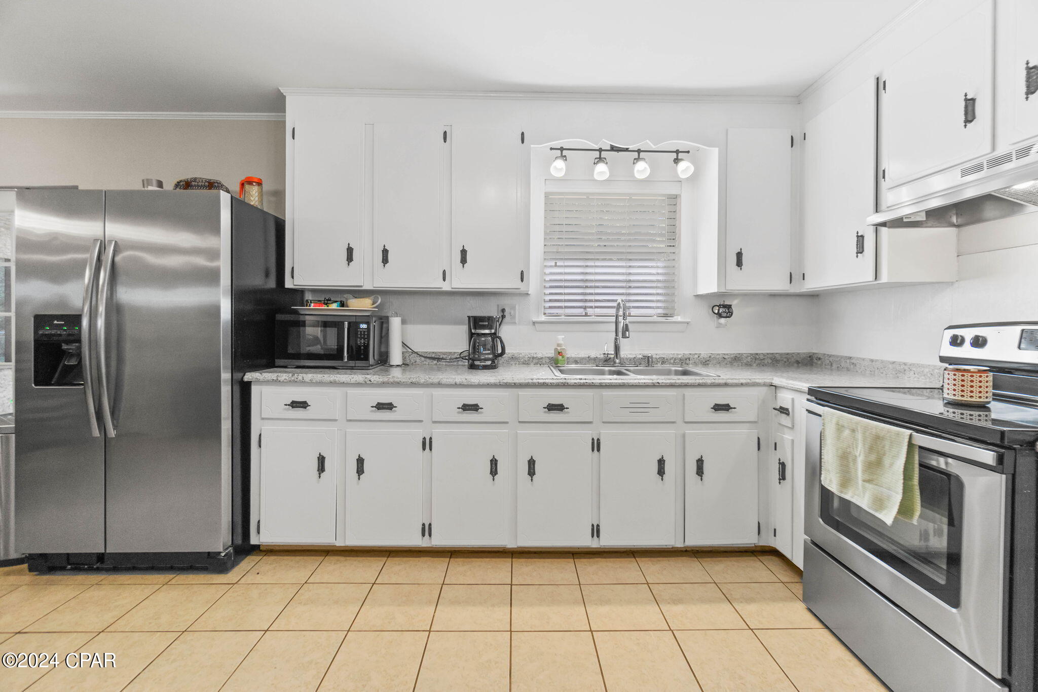 781 Gilbert Drive Chipley, FL 32428 - Photo 5 of 35