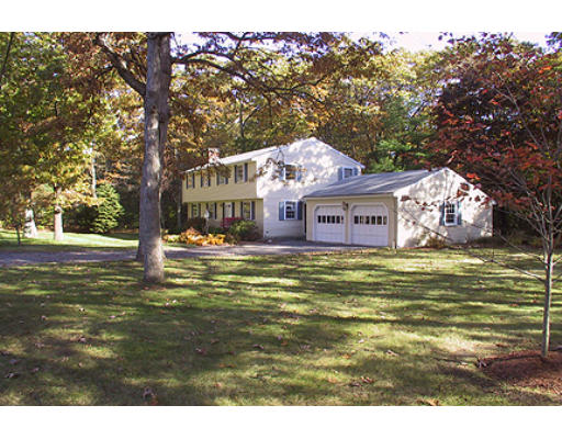 32 Intervale Road Sudbury, MA 01776 - Photo 3 of 17