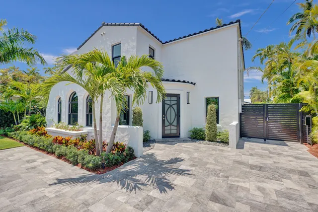 $2,790,000 | 5832 Alton Road, Miami Beach, FL 33140