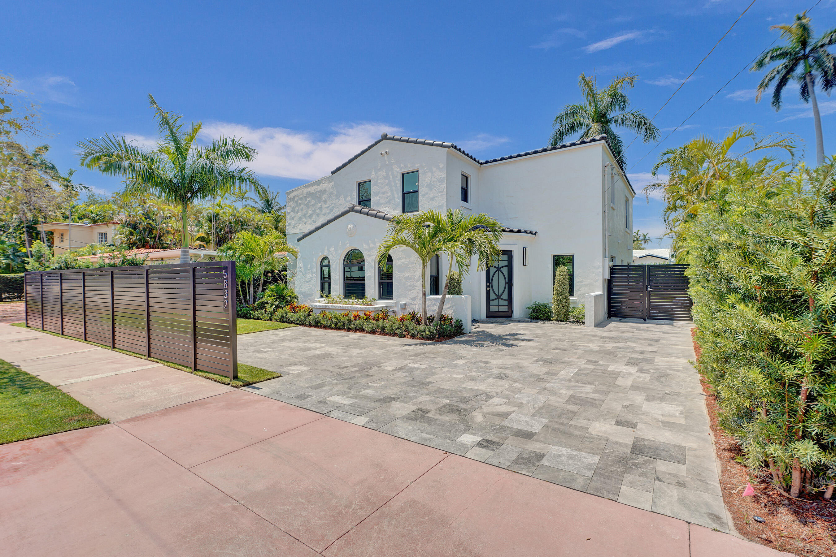 5832 Alton Road Miami Beach, FL 33140 - Photo 2 of 39 Front