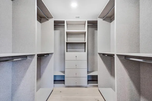 $2,790,000 | 5832 Alton Road, Miami Beach, FL 33140