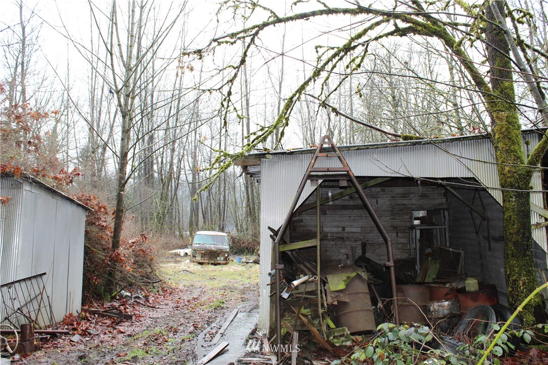 15414 Southeast Jones Road Renton, WA 98058 - Photo 19 of 29 Gallery Image 19