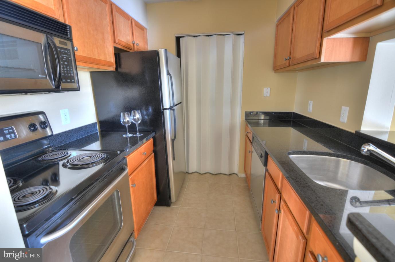 1793 Jonathan Way, Unit 1793L Reston, VA 20190 - Photo 9 of 38