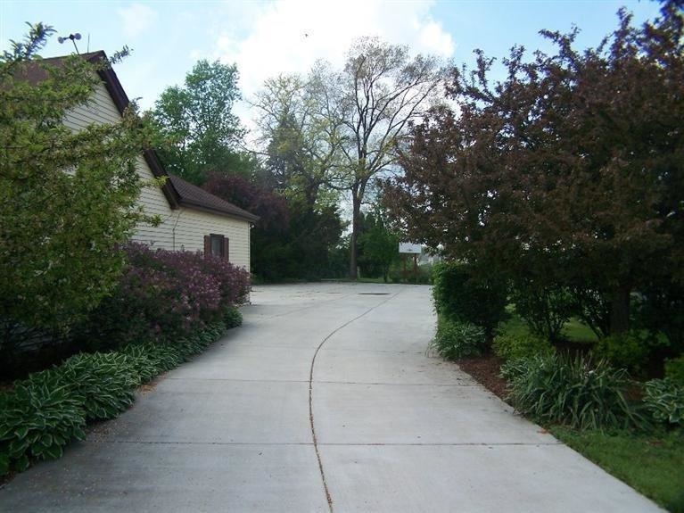 11520 Delaware Street Crown Point, IN 46307 - Photo 4 of 10 767x575