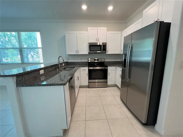 $2,195 | 30813 Veridian Way, Wesley Chapel, FL 33543