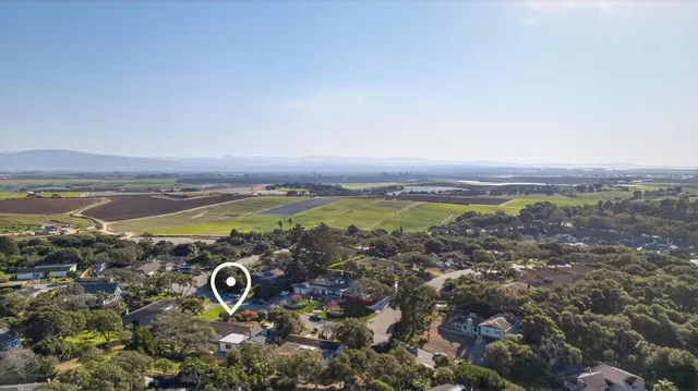 $950,000 | 9570 South Century Oak Road, Prunedale, CA 93907