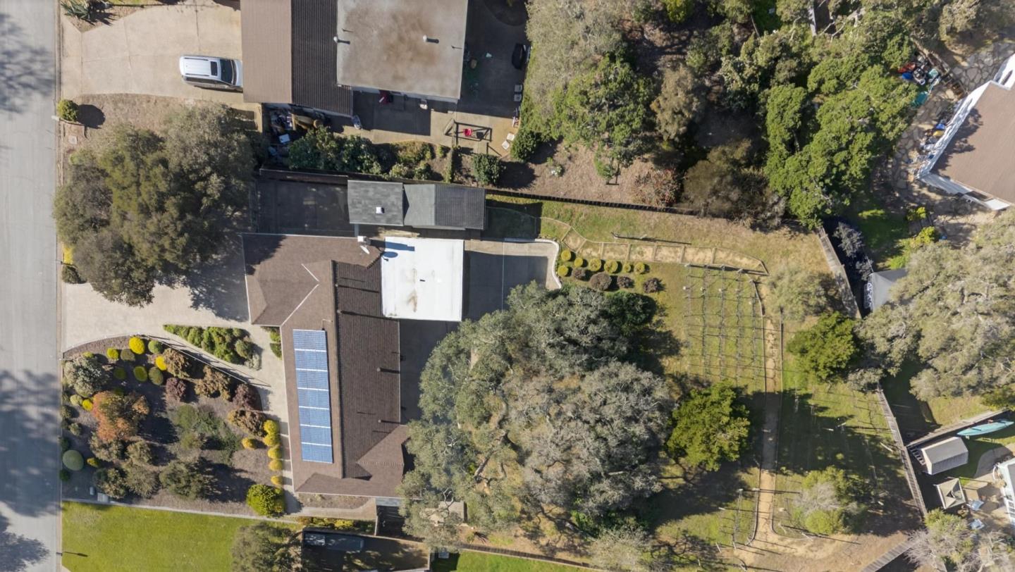 9570 South Century Oak Road Prunedale, CA 93907 - Photo 25 of 41