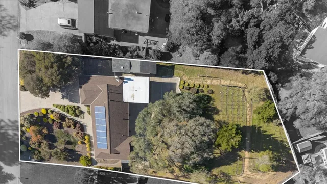 $950,000 | 9570 South Century Oak Road, Prunedale, CA 93907