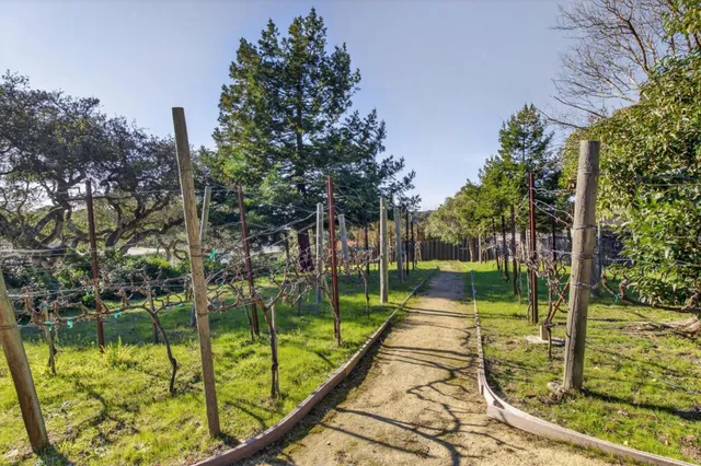 $950,000 | 9570 South Century Oak Road, Prunedale, CA 93907