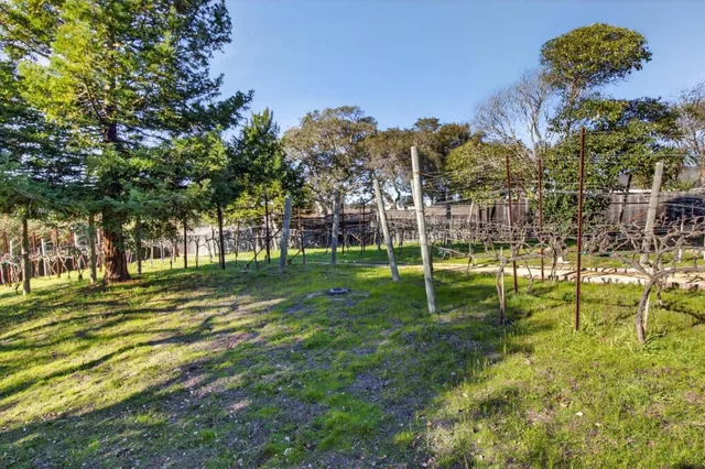 $950,000 | 9570 South Century Oak Road, Prunedale, CA 93907