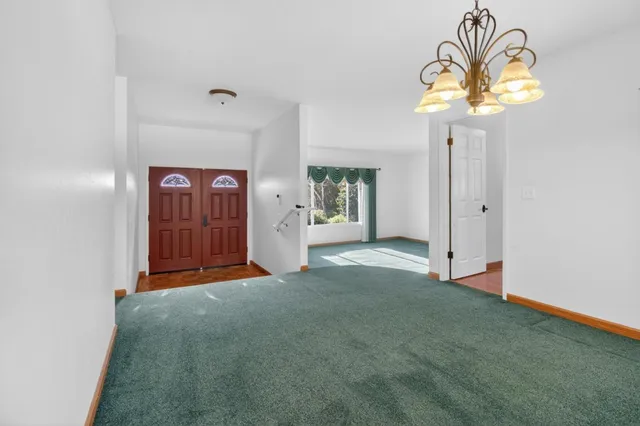 $950,000 | 9570 South Century Oak Road, Prunedale, CA 93907