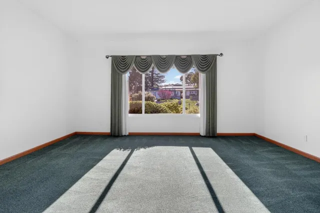 $950,000 | 9570 South Century Oak Road, Prunedale, CA 93907