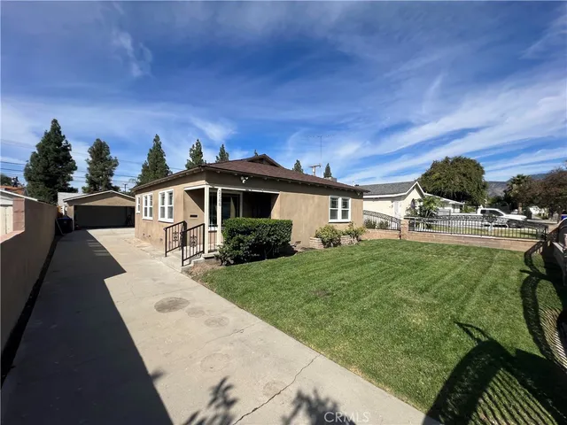 $2,700 | 2588 Genevieve Street North, San Bernardino, CA 92405