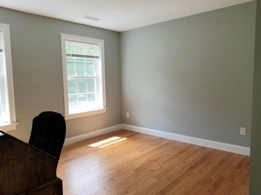 7 Dean Farm Road Sutton, MA 01590 - Photo 18 of 33 a view of a window in a room