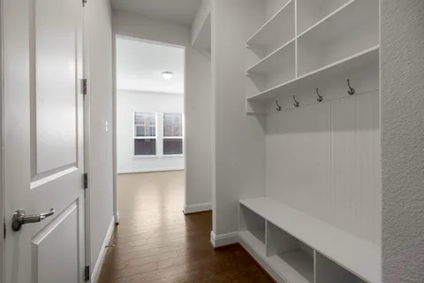 a view of an empty walk in closet