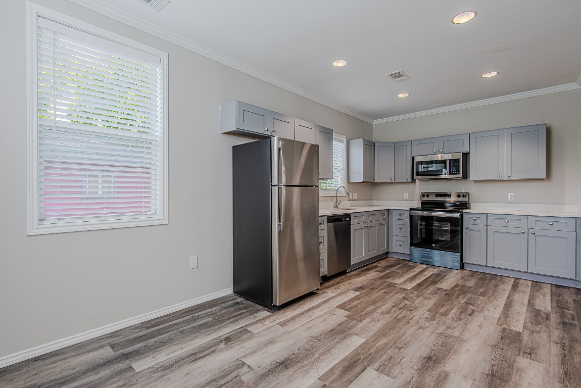 3704 Sauer Street Houston, TX 77004 - Photo 4 of 23