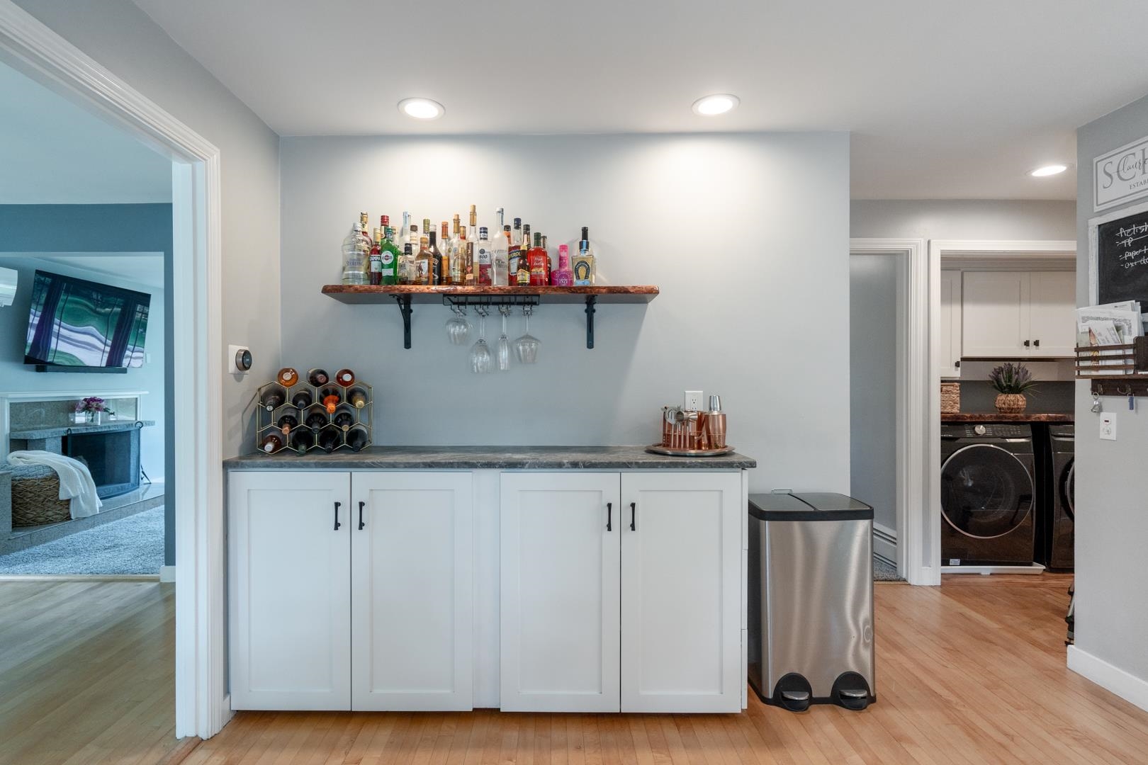 289 Tory Road Manchester, NH 03104 - Photo 7 of 22