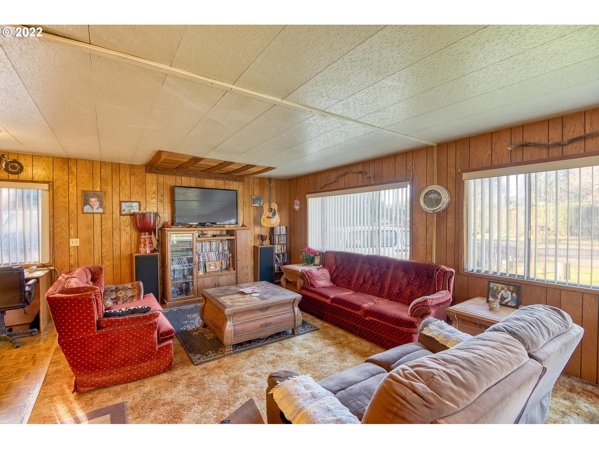 63073 Fruitdale Road Coos Bay, OR 97420 - Photo 3 of 27 Gallery Image 3