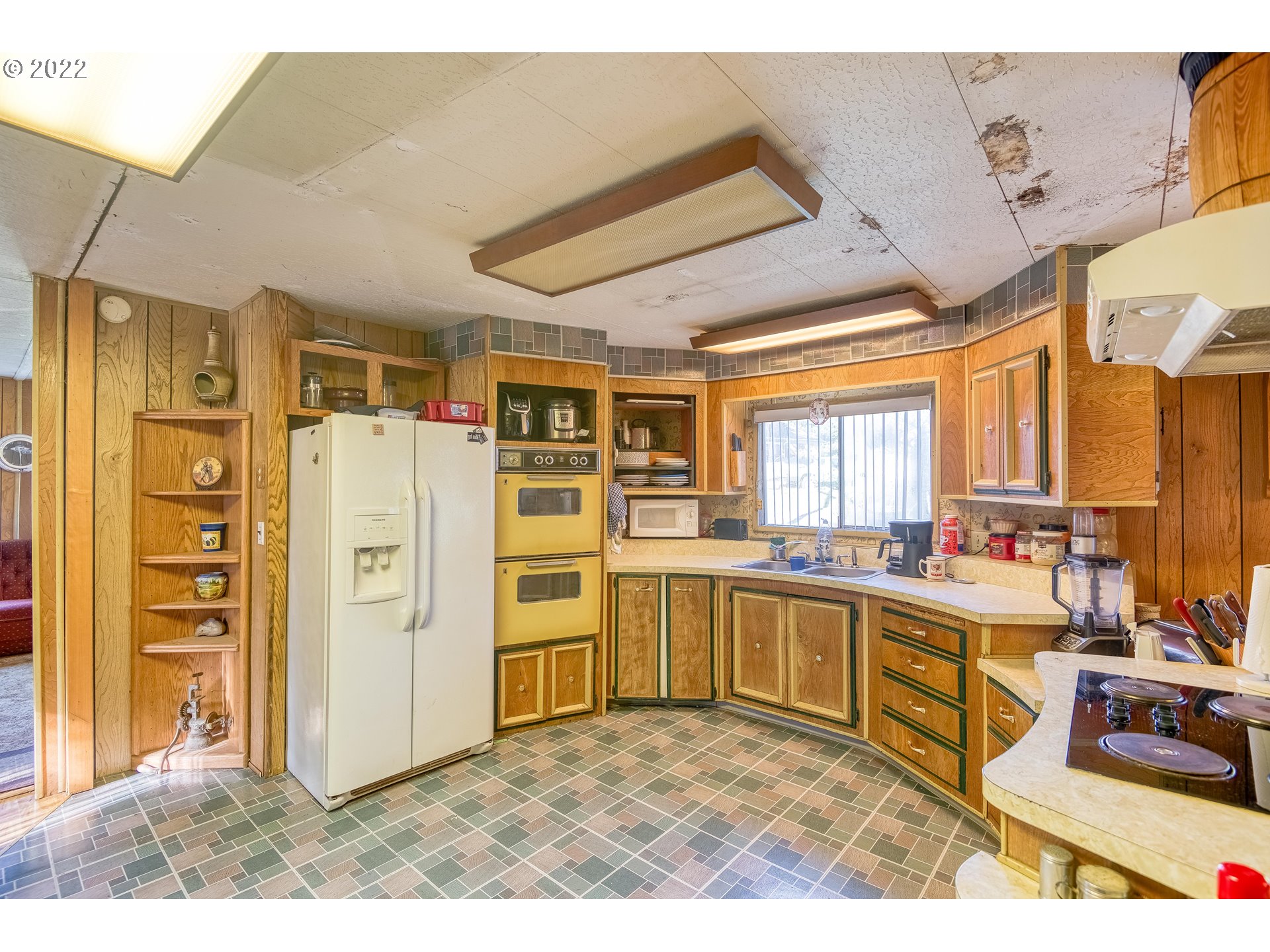 63073 Fruitdale Road Coos Bay, OR 97420 - Photo 6 of 27 Gallery Image 6