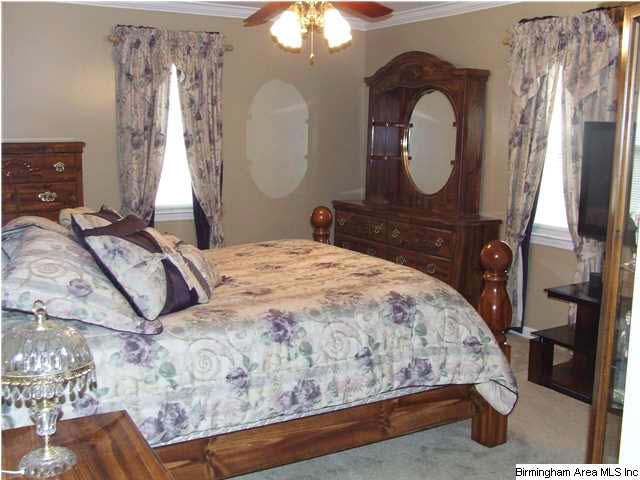 212 Park Road Pleasant Grove, AL 35127 - Photo 14 of 32