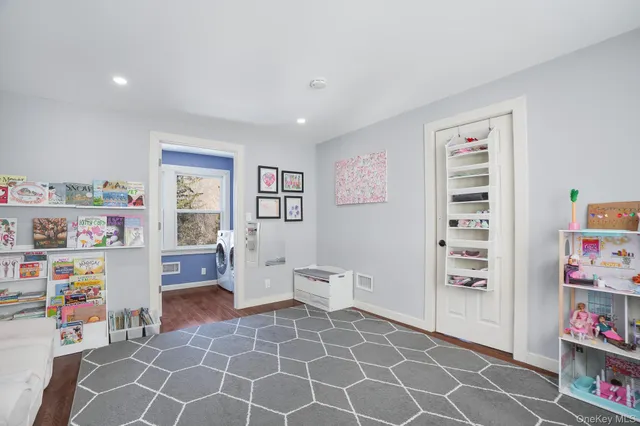 $999,000 | 300 Washington Avenue, Pleasantville, NY 10570