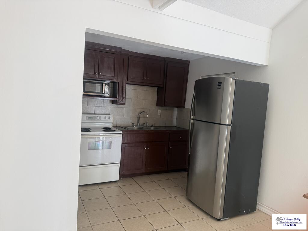 216-2 Country Club Road Brownsville, TX 78520 - Photo 5 of 5 Gallery Image 5