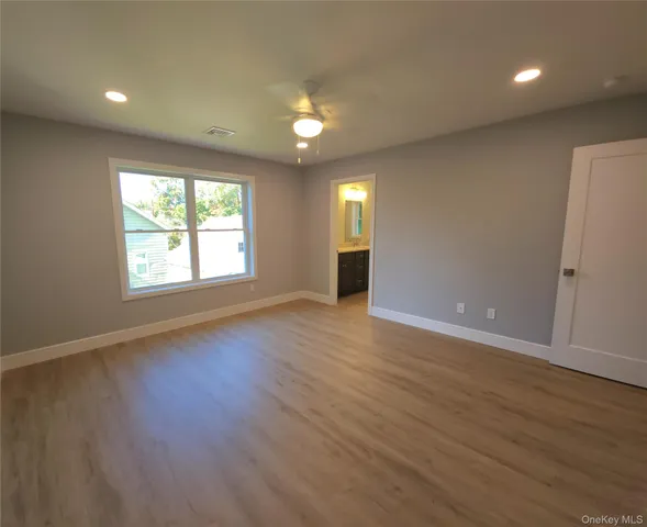 $479,000 | 15 Greising Street, Pine Bush, NY 12566