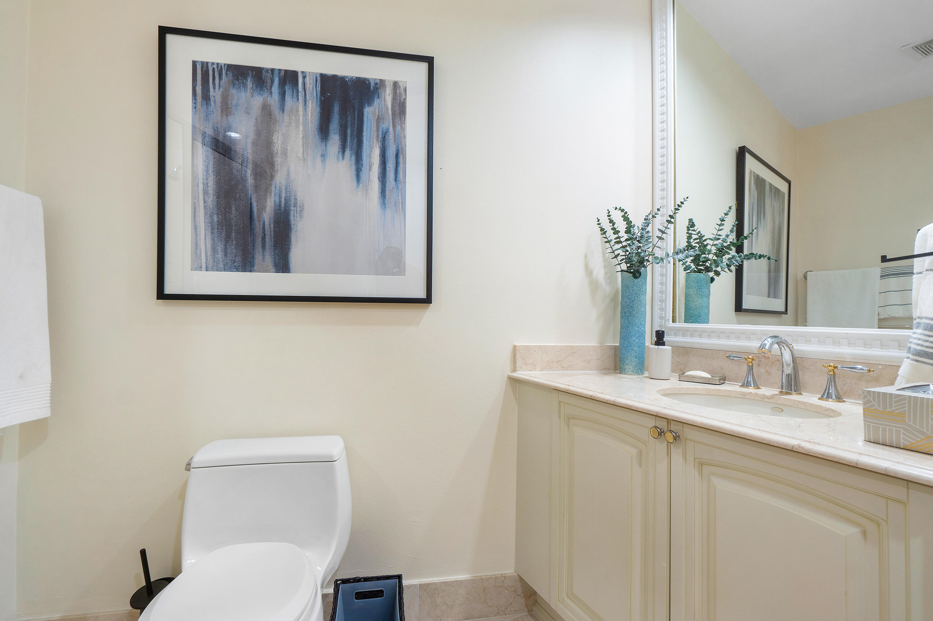 201 South Narcissus Avenue, Unit 605 West Palm Beach, FL 33401 - Photo 15 of 33 015-201SouthNarcissusAvenue-605-WestPalm