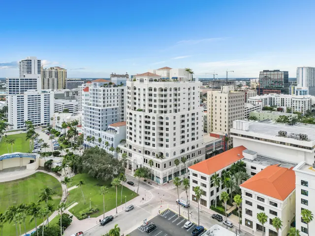 $11,950 | 201 South Narcissus Avenue, Unit 605, West Palm Beach, FL 33401