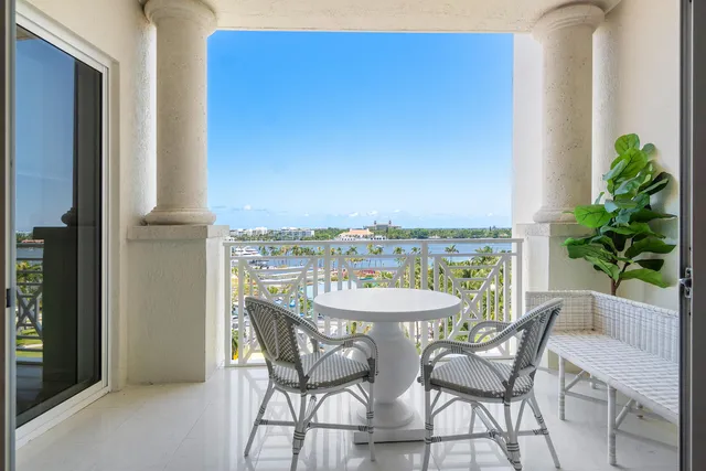 $11,950 | 201 South Narcissus Avenue, Unit 605, West Palm Beach, FL 33401