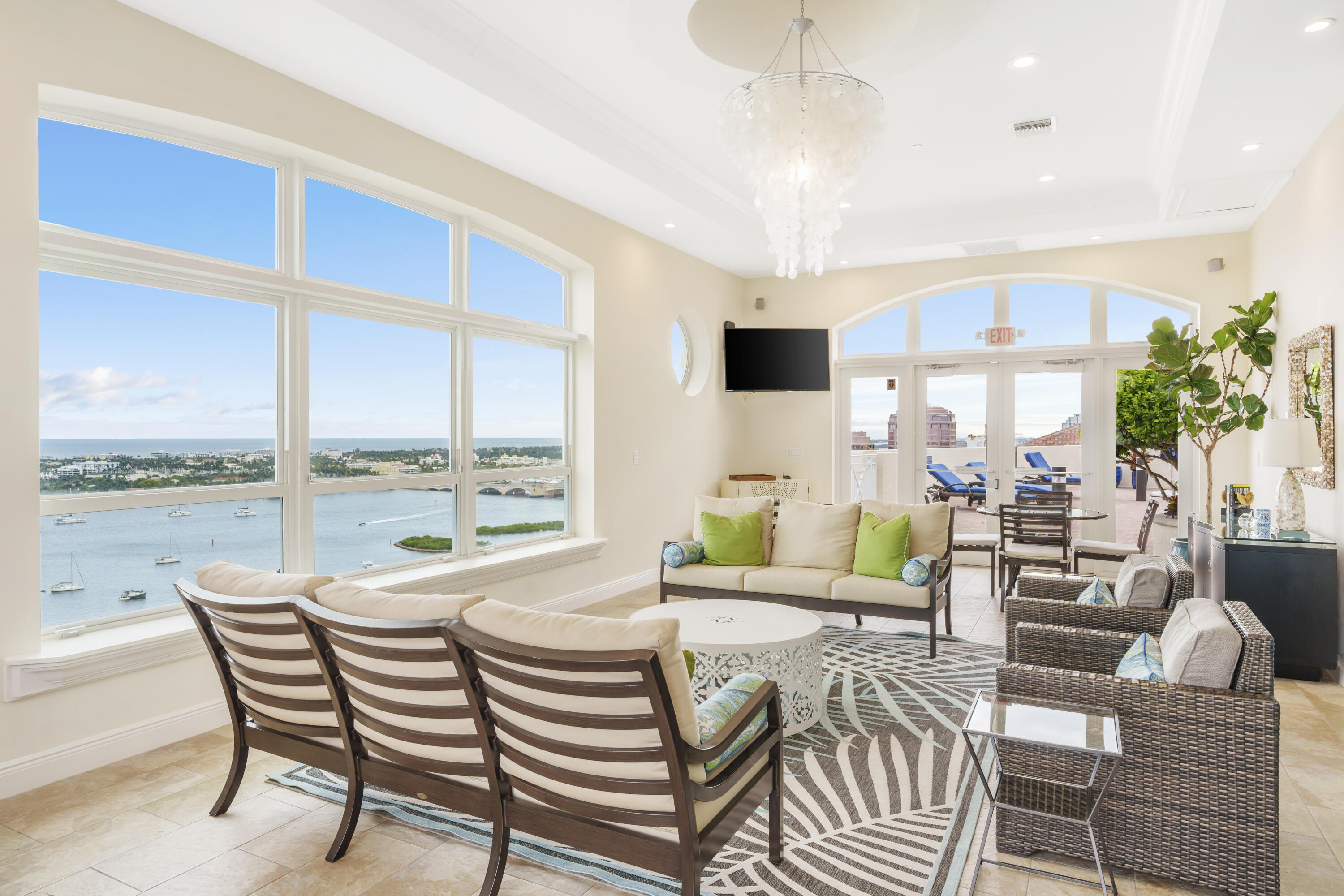 201 South Narcissus Avenue, Unit 605 West Palm Beach, FL 33401 - Photo 33 of 33 51-print-DSC00789