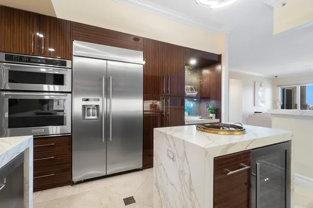 $11,950 | 201 South Narcissus Avenue, Unit 605, West Palm Beach, FL 33401