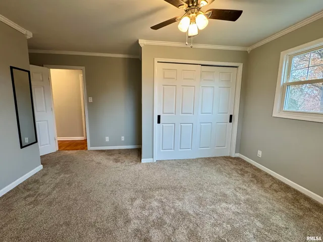 $189,000 | 8 Woodland Lane, Macomb, IL 61455