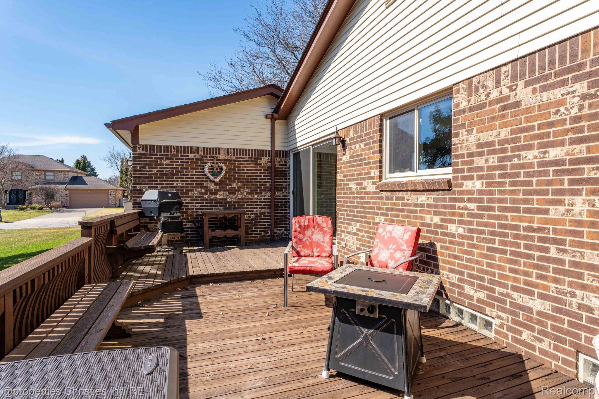 342 Powderhorn Ridge Court Rochester, MI 48309 - Photo 38 of 44 Gallery Image 38