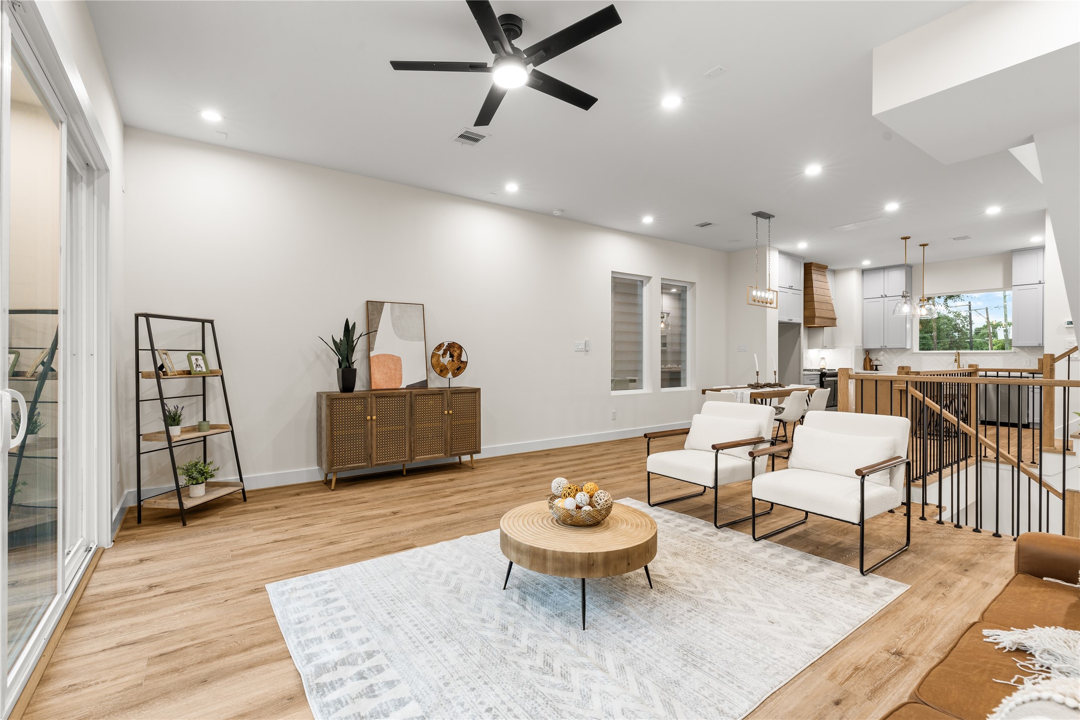 826 Curtin Street, Unit F Houston, TX 77018 - Photo 24 of 46