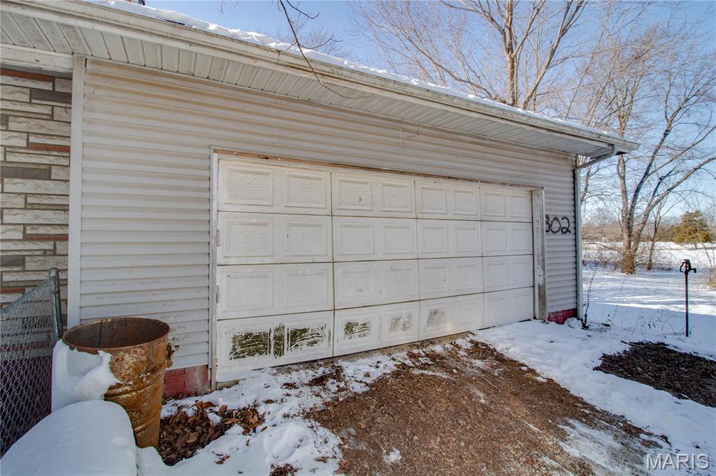 302 North Elm Street Medora, IL 62063 - Photo 13 of 44