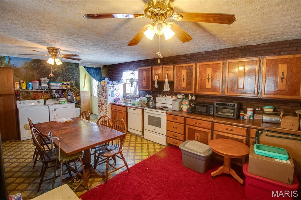 302 North Elm Street Medora, IL 62063 - Photo 20 of 44