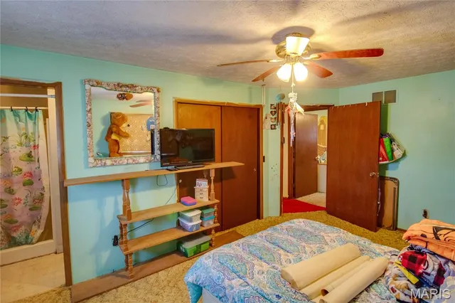 $1 | 302 North Elm Street, Medora, IL 62063