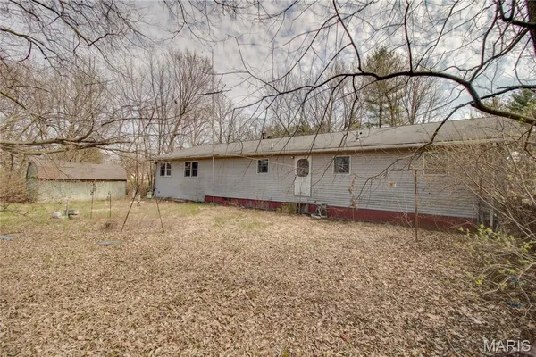 $150,000 | 302 North Elm Street, Medora, IL 62063