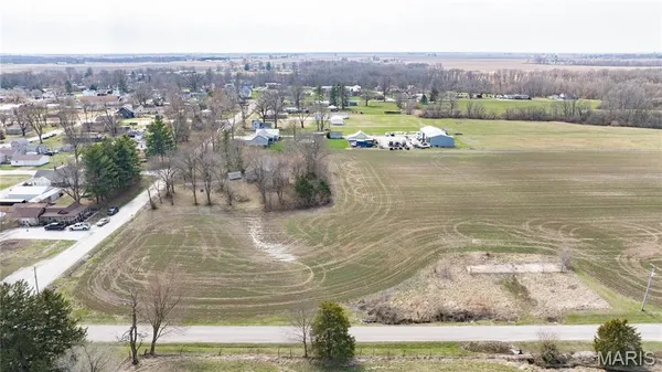 $150,000 | 302 North Elm Street, Medora, IL 62063