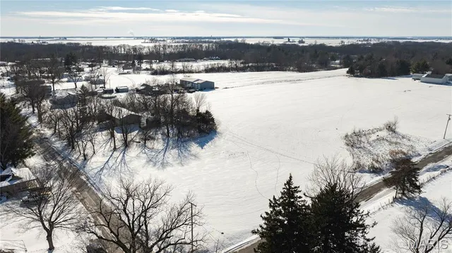 $1 | 302 North Elm Street, Medora, IL 62063