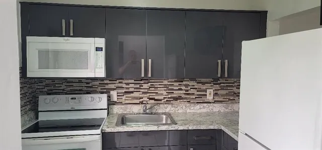 $1,799 | 18253 Northwest 23rd Avenue, Unit 4, Miami Gardens, FL 33056