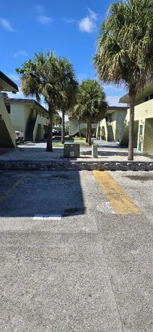 $1,799 | 18253 Northwest 23rd Avenue, Unit 4, Miami Gardens, FL 33056