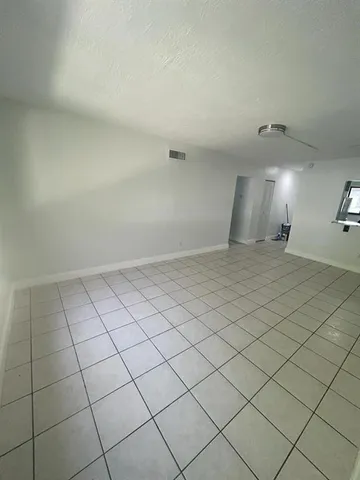 $1,799 | 18253 Northwest 23rd Avenue, Unit 4, Miami Gardens, FL 33056