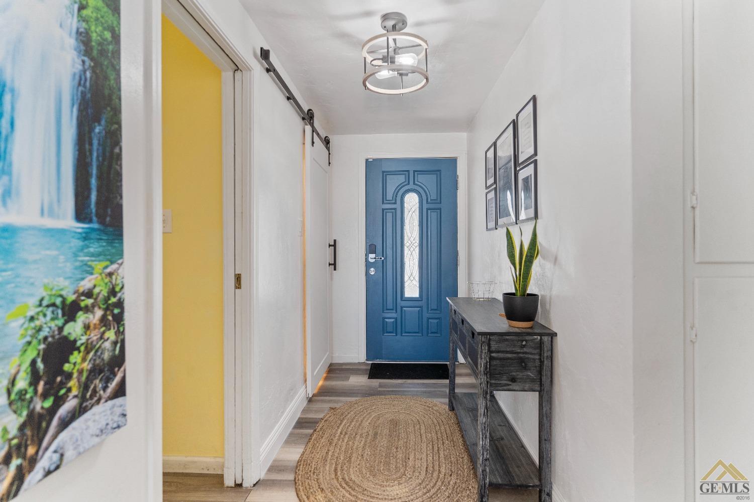 Undisclosed Address Bakersfield, CA 93305 - Photo 5 of 33 a view of livingroom with furniture